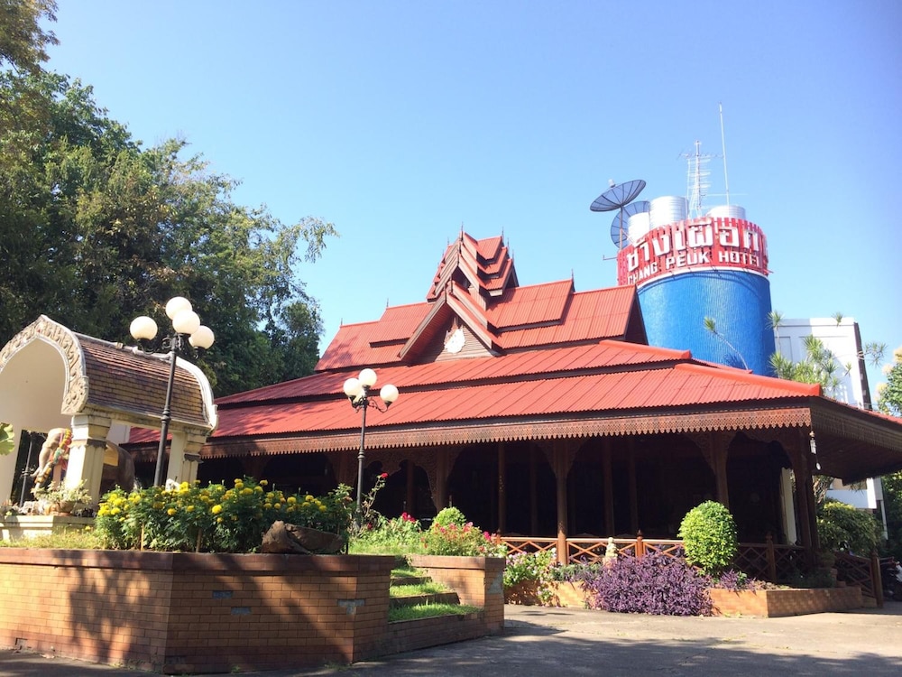 Changpuak Hotel 5/53