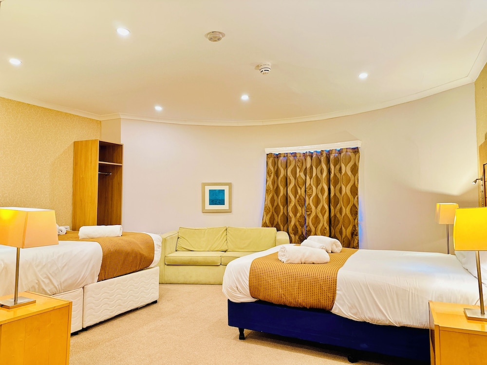 OYO Crown Hotel Stone 18/50