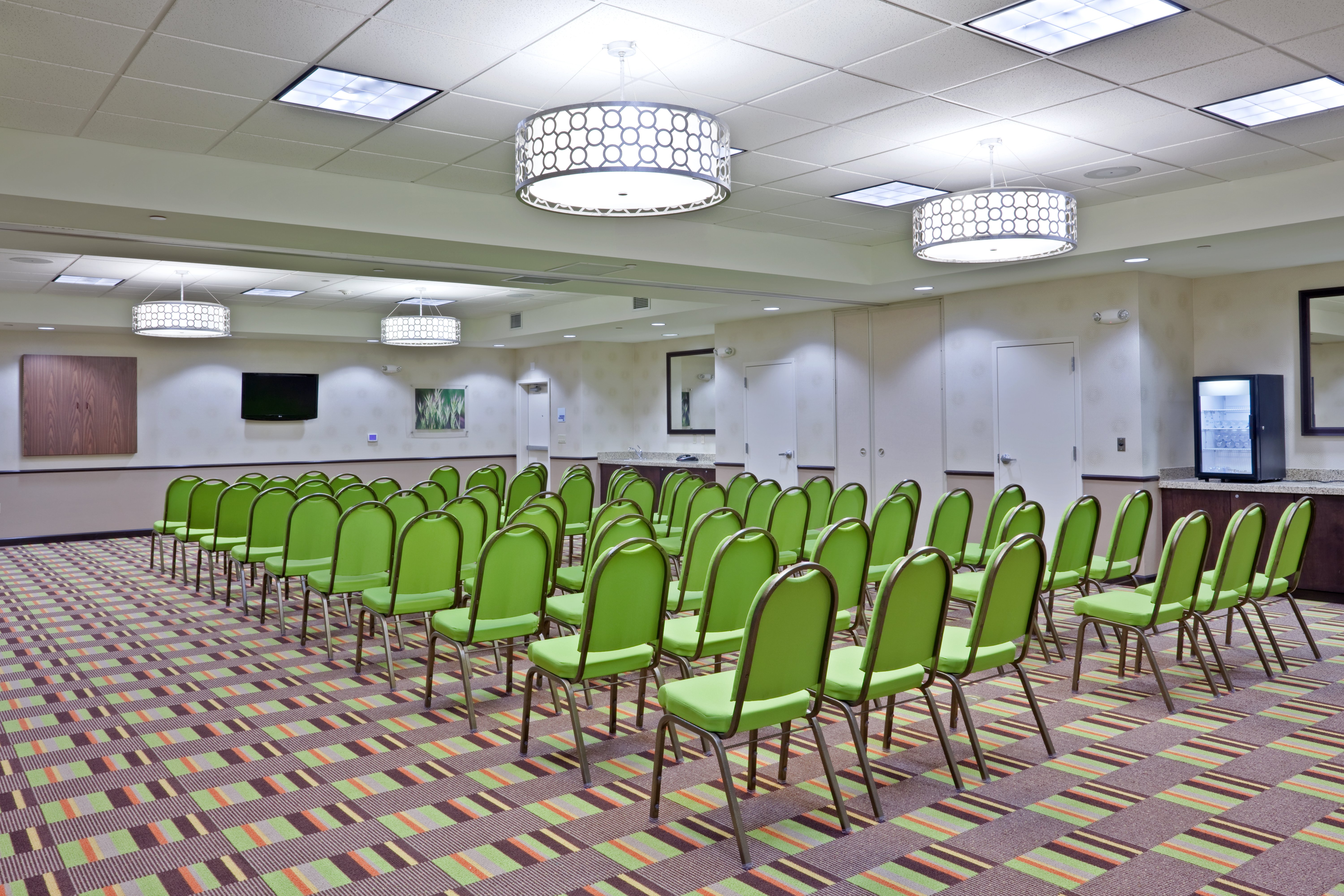 Holiday Inn Express Hotel and Suites Hays 51/53