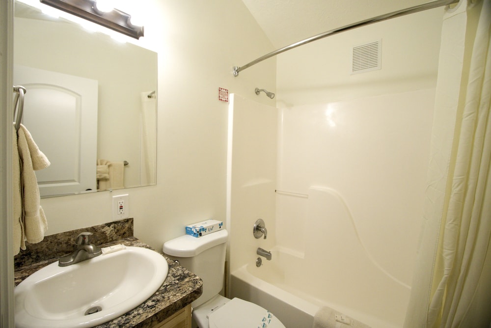 Multi Resorts at Bear Lake a VRI Resort 60/63