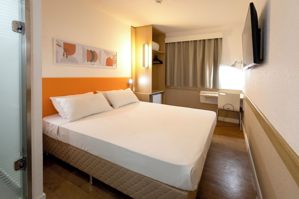 Hus Hotel Maringa 24/67