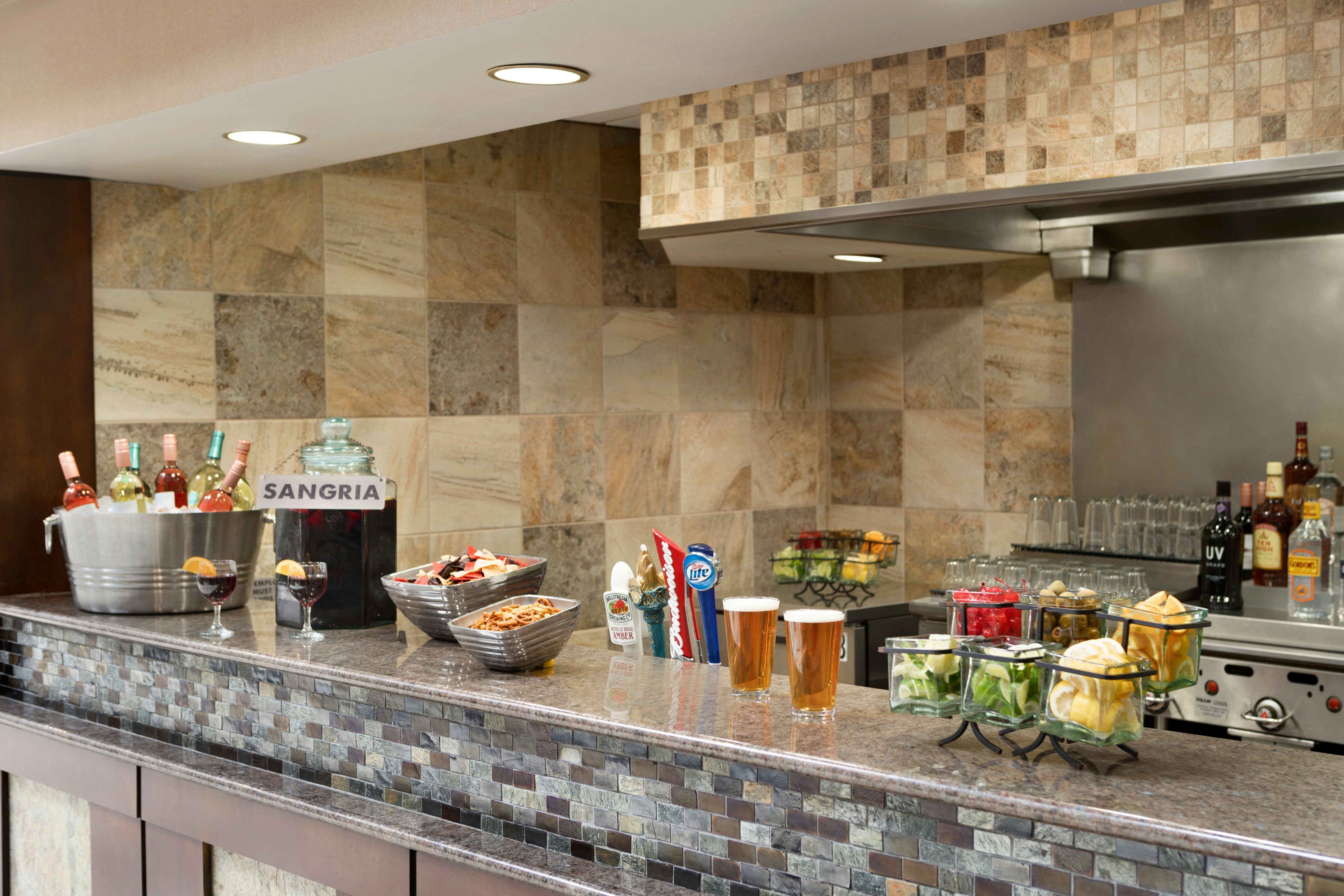 Embassy Suites Des Moines Ia 6/39