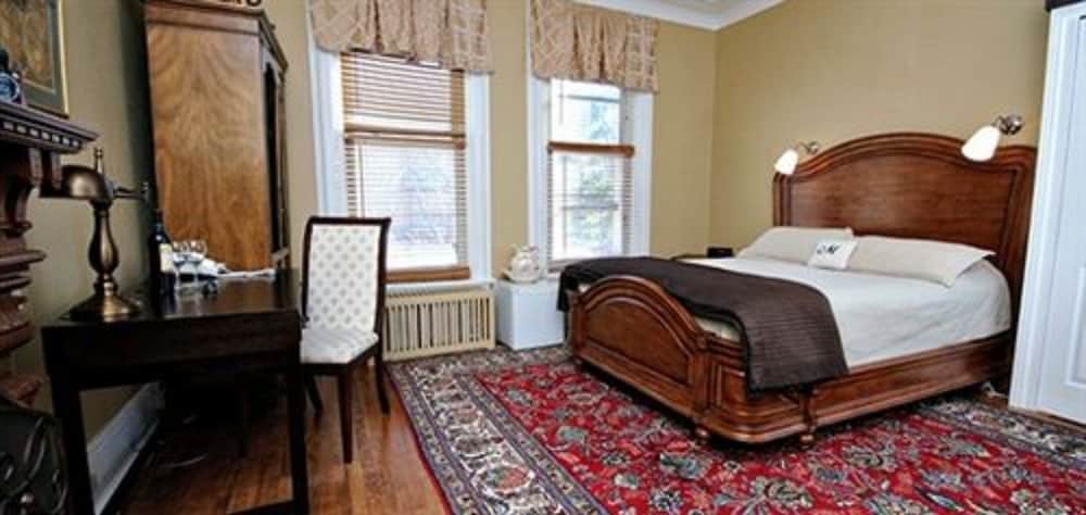 Auberge Mcgees Inn 18/75
