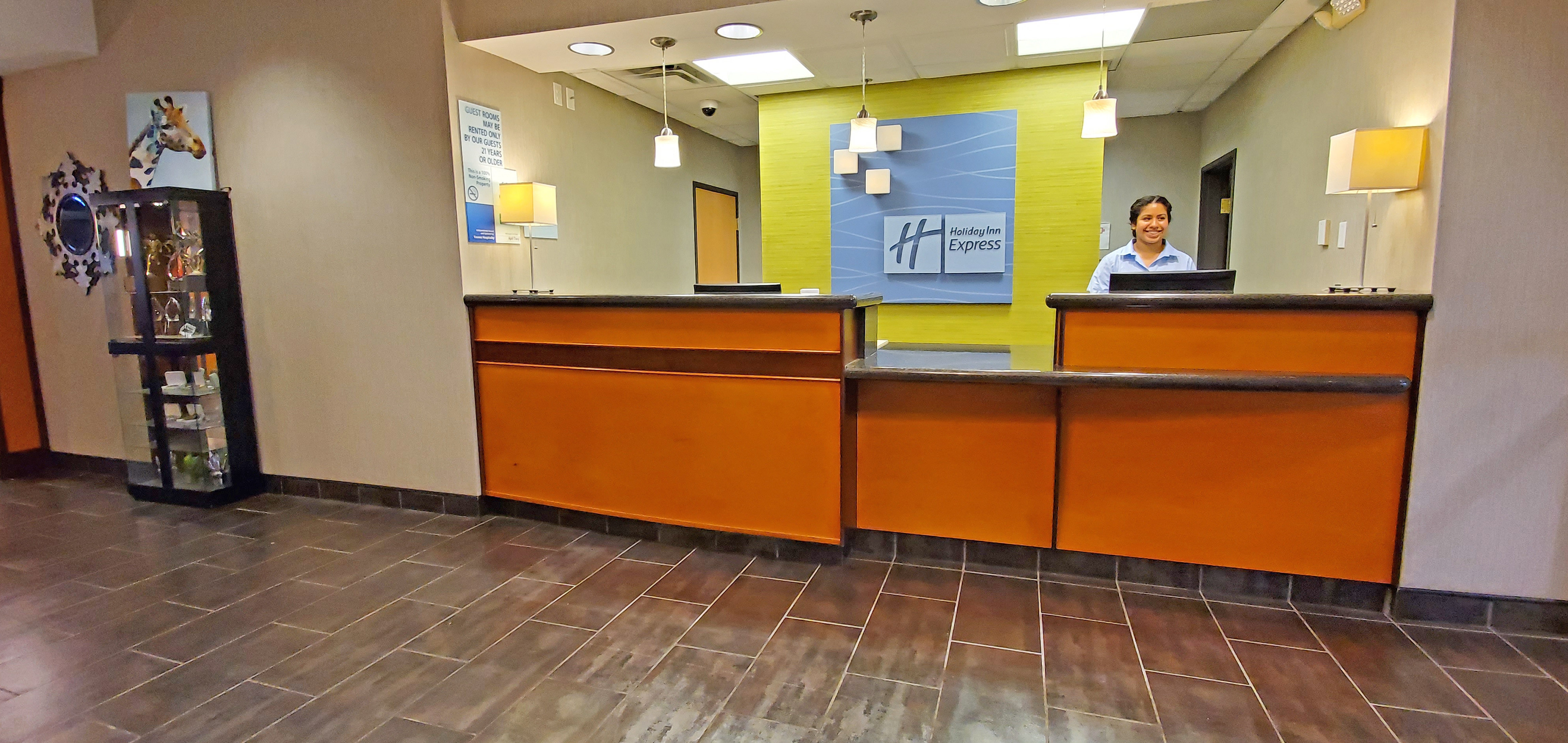 Holiday Inn Express Kearney 8/72