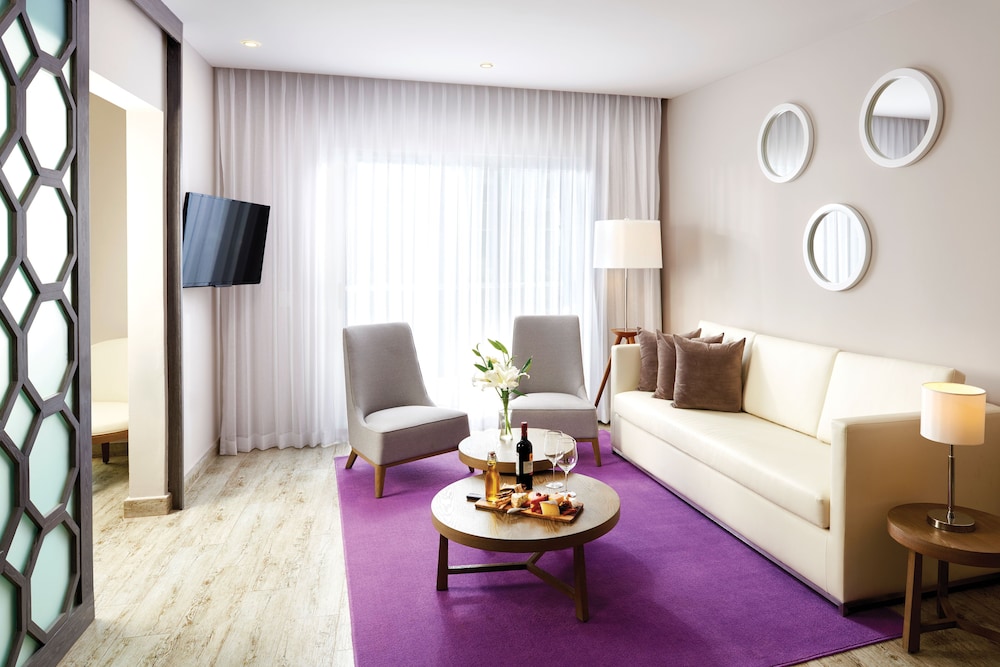 The Fives Beach Hotel - A la Carte All Inclusive 33/50