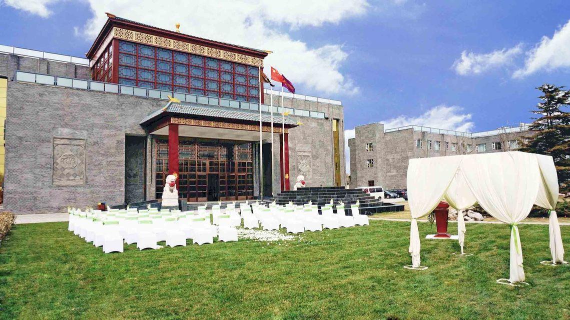 Huanghe Jingdu Conference Center 20/27