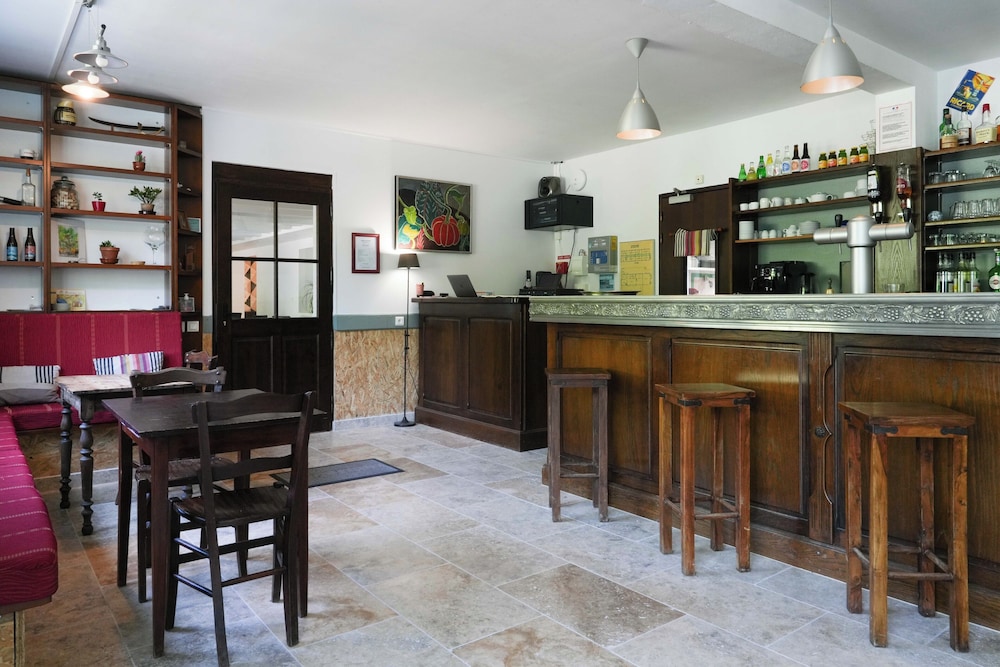 HOSTELLERIE DU CLOS PITE 39/56