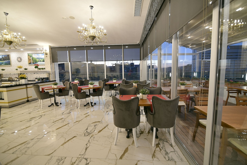 Guvenay Business Hotel 56/66