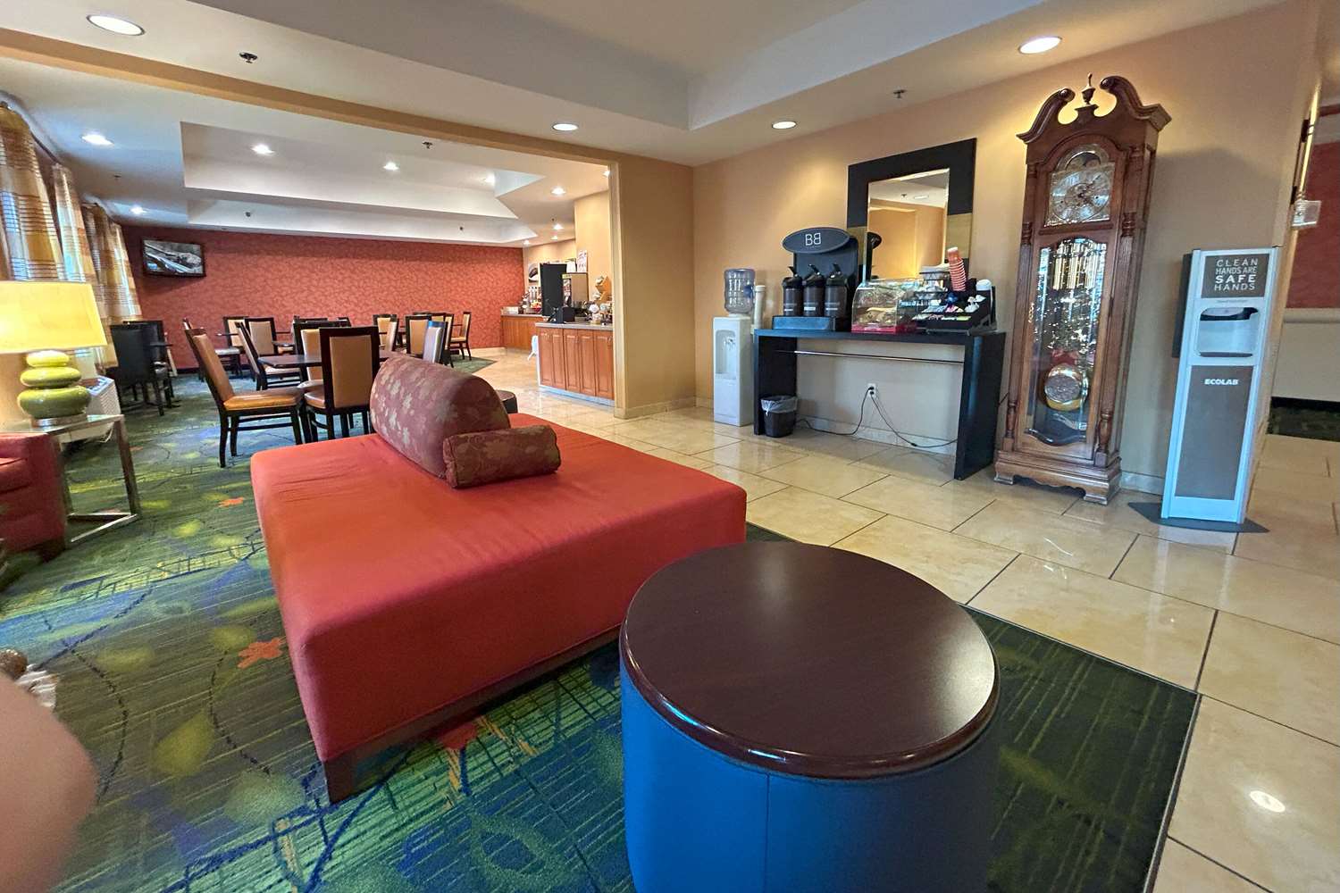 Country Inn and Suites by Radisson Fayetteville I-95 NC 2/11