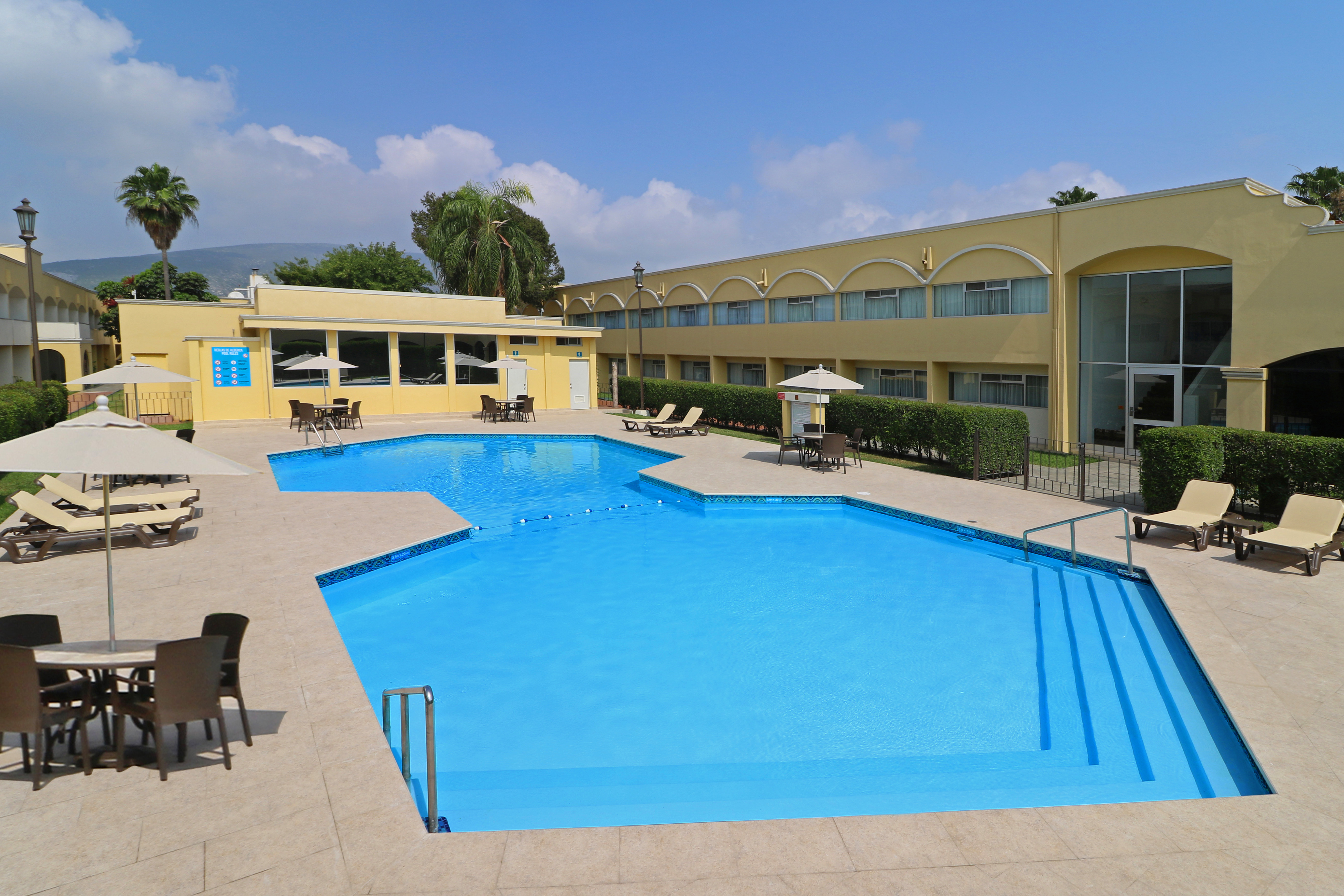 Holiday Inn Monterrey-Norte 13/48