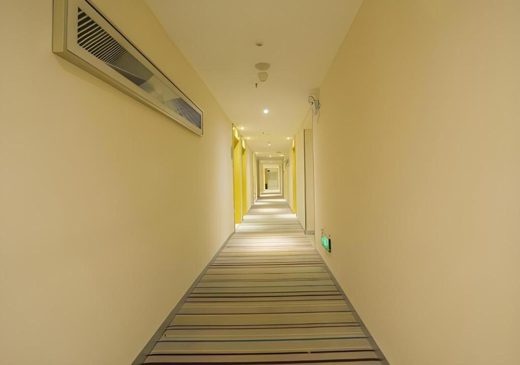 City Comfort Inn Wuhan Guanggu Textile University 34/50