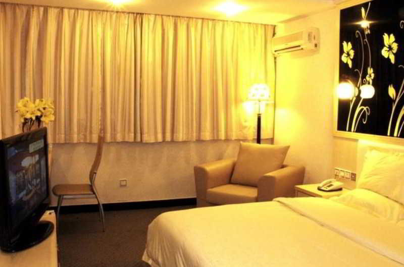 Guangzhou Wings Hotel 10/18