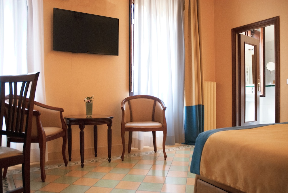 Piazza Di Spagna Lovely Nice And Comfy 62/68