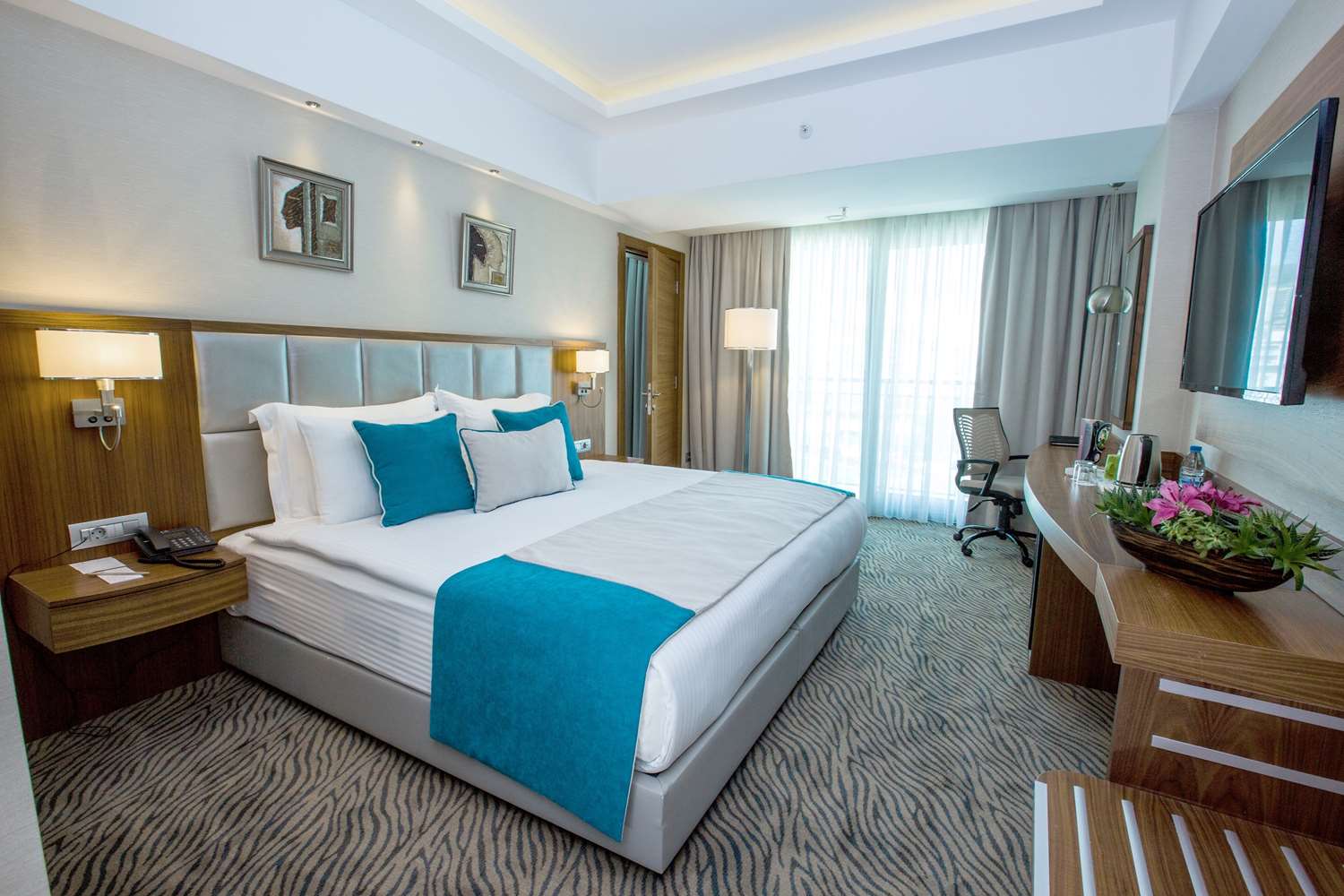 Karsiyaka Convention & Spa Hotel 12/42