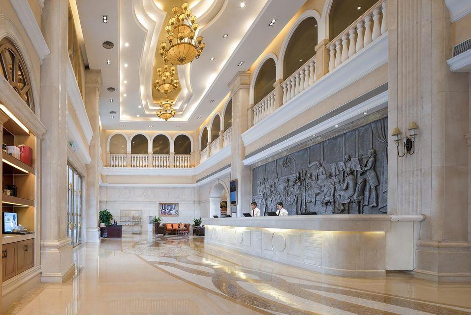 Vienna International Hotel Shenzhen Wangzhong City 13/36