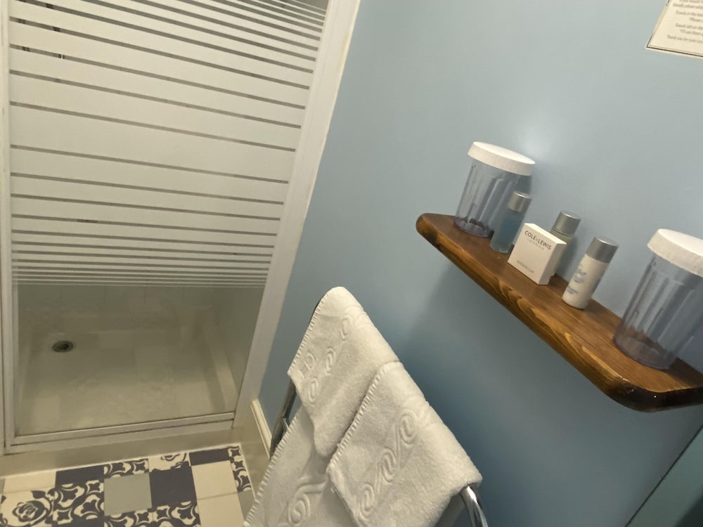 The Belmont - B&amp;B 9/49