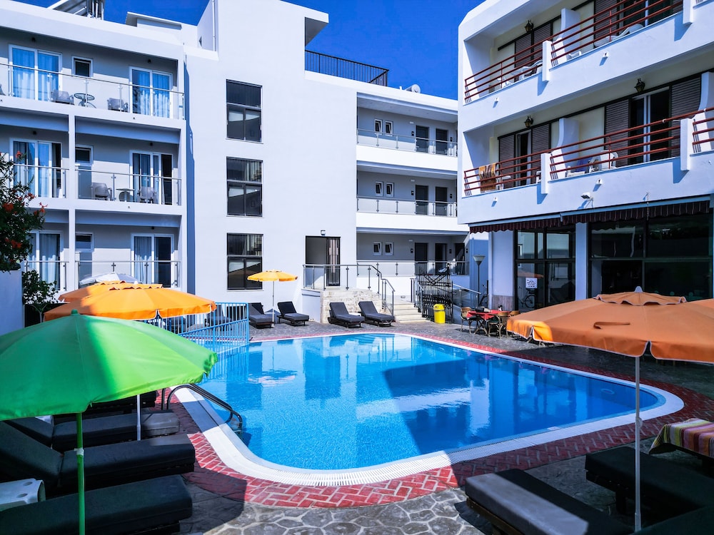 Poseidon Hotel 46/50