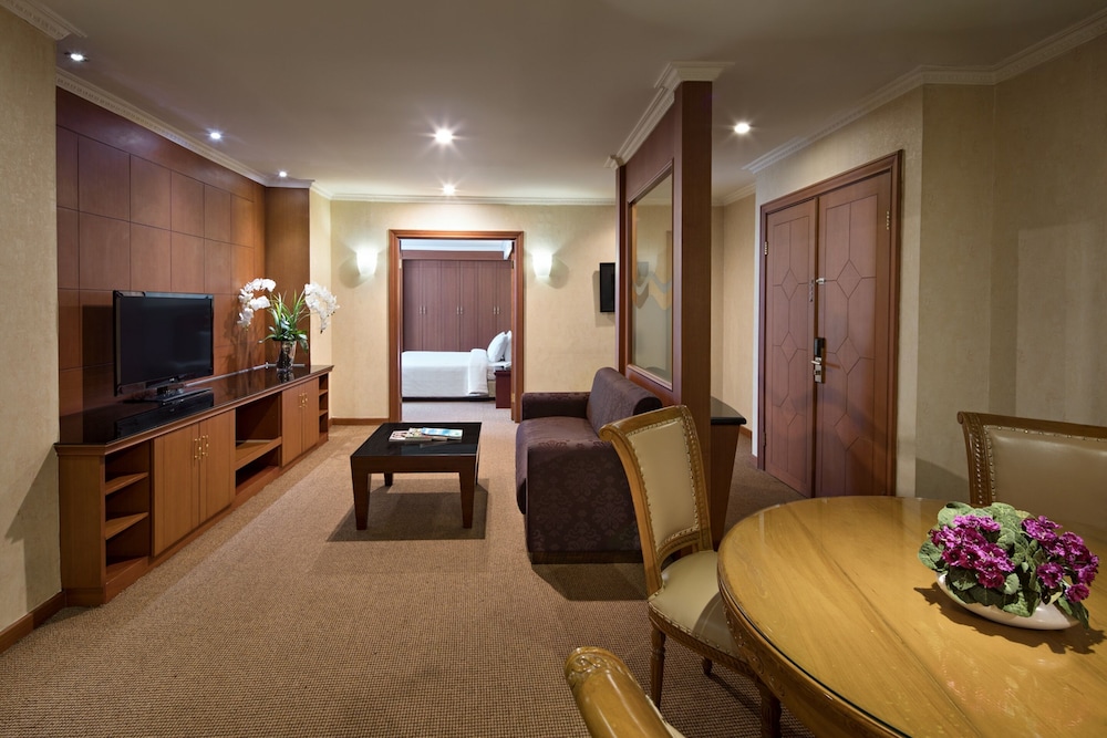 Golden Boutique Hotel Kemayoran 51/70