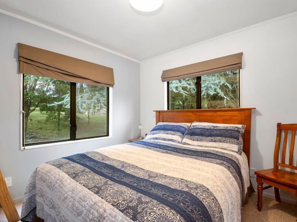 Tongariro Lodge 26/75