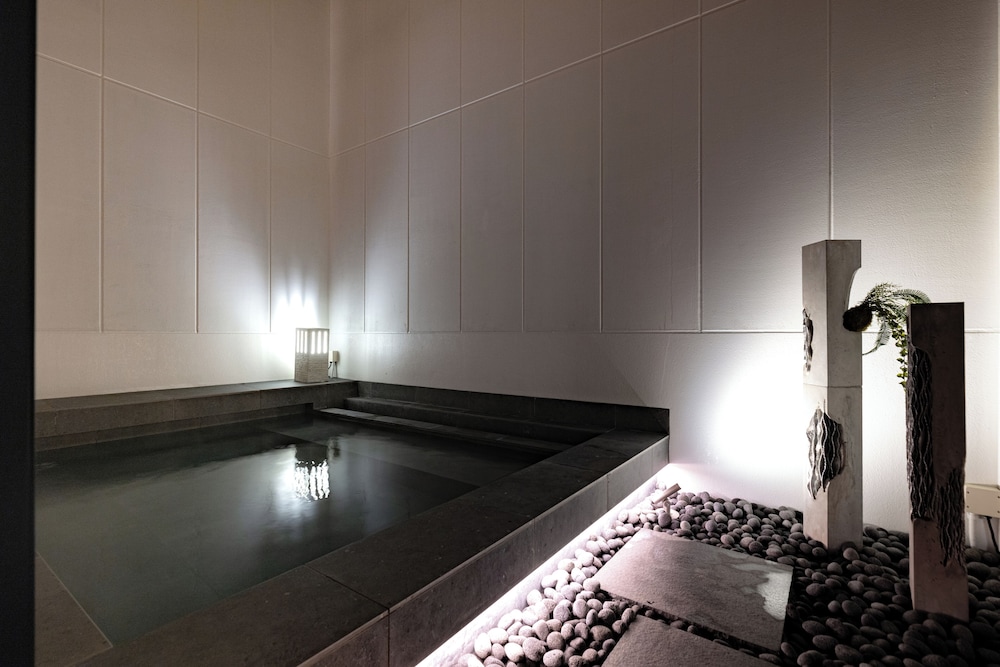 Nozo Hotel 30/50