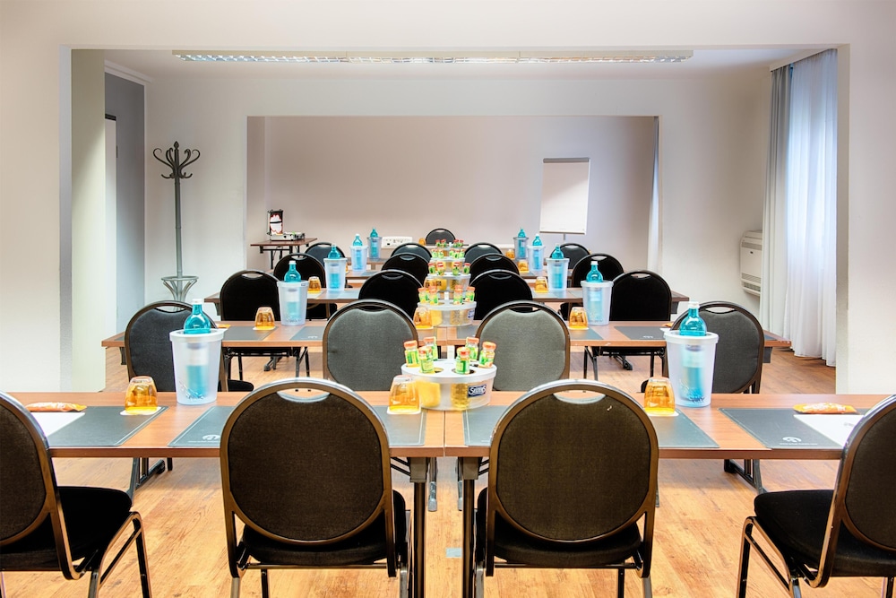 ACHAT Hotel Schwetzingen Heidelberg 40/50