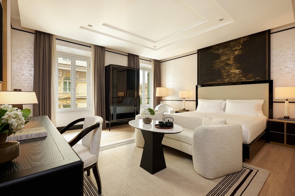 Premium, King Bed