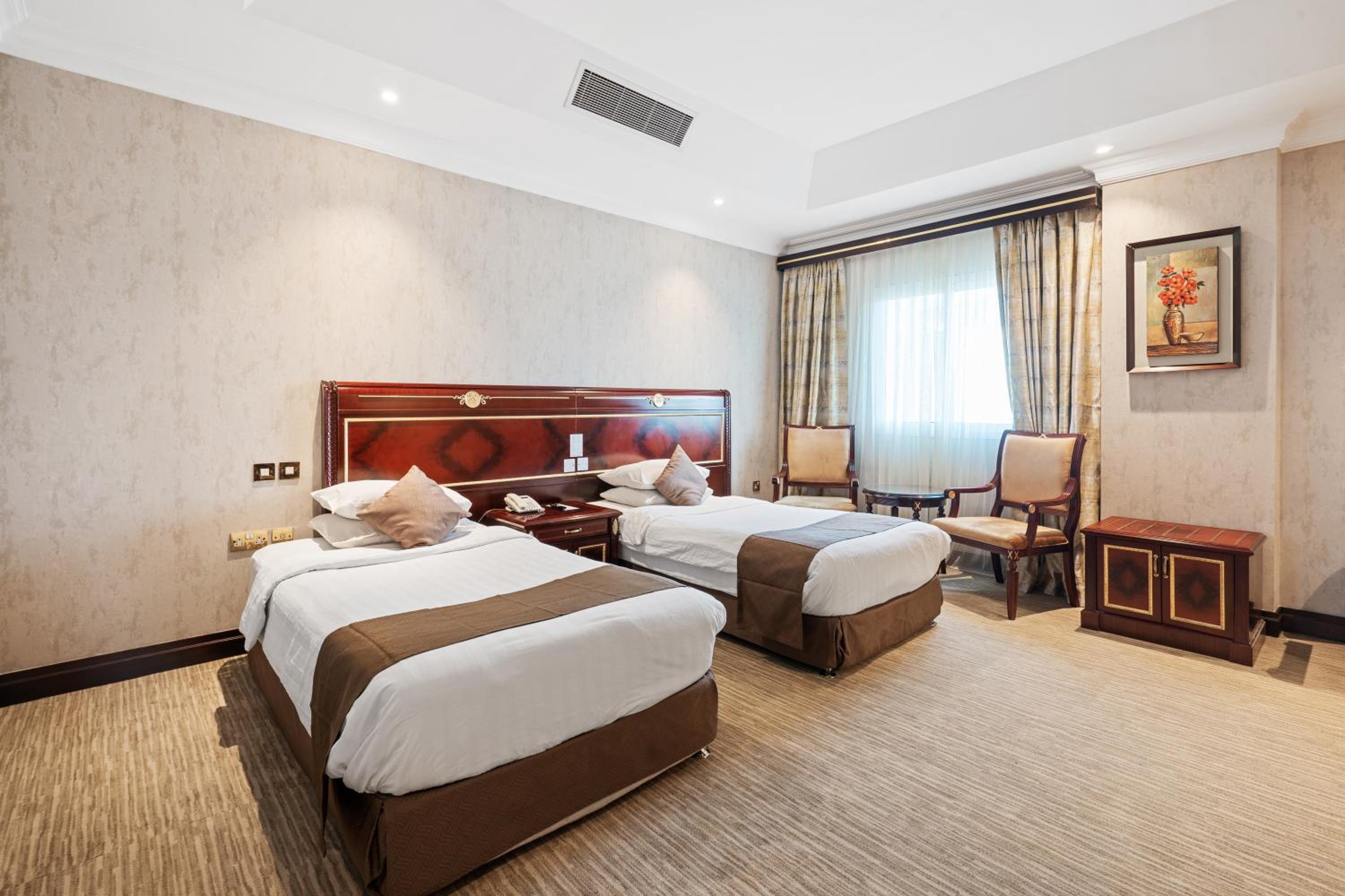 Chairmen Hotel 21/50