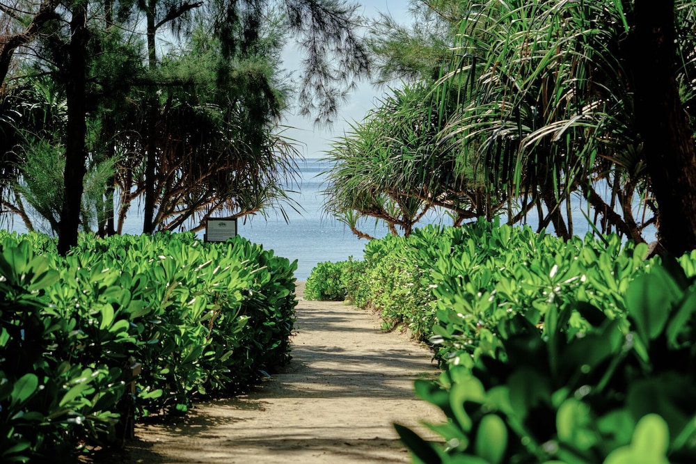 Poulo Condor Boutique Resort And Spa 68/72