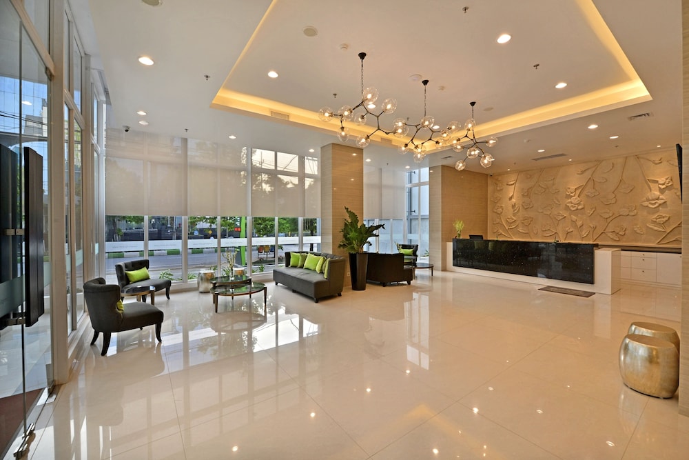 Whiz Prime Hotel Basuki Rahmat Malang 2/34