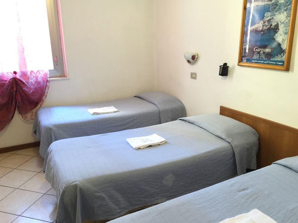 Hotel Adelchi 16/35