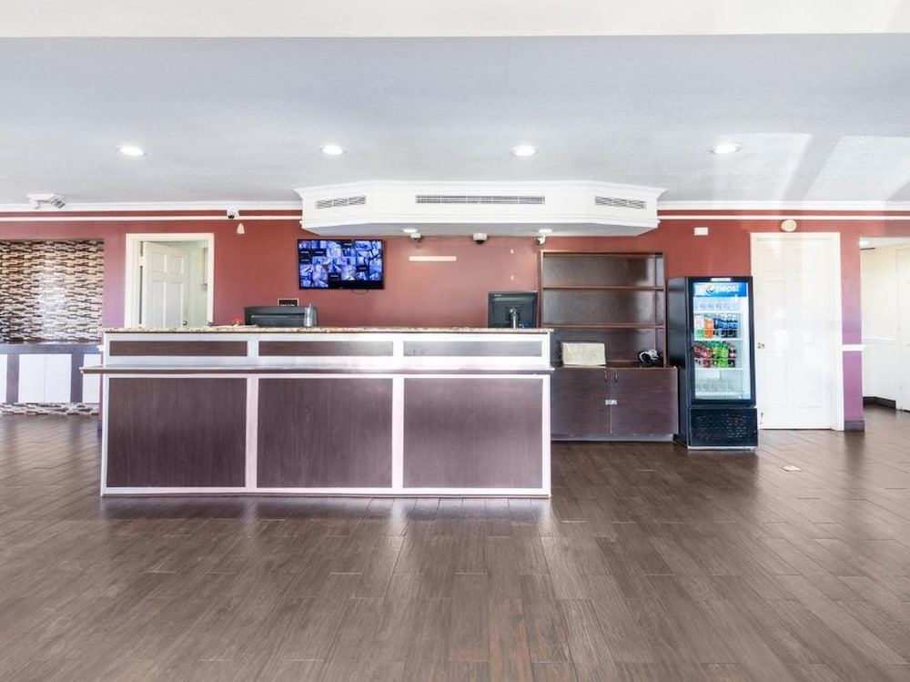 OYO ホテル タルサ ノース シェリダン ロード&エアポート 写真4