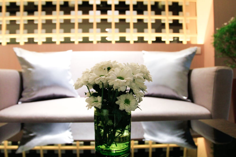 PETALS INN 23/26