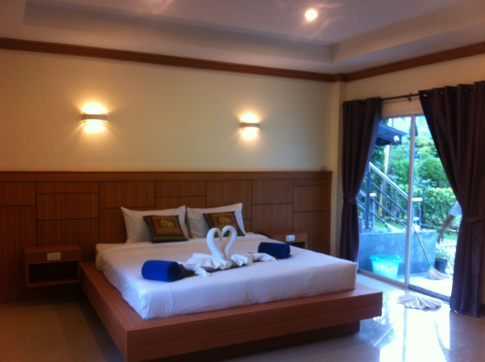 Sea Sand Sun Resort 21/64
