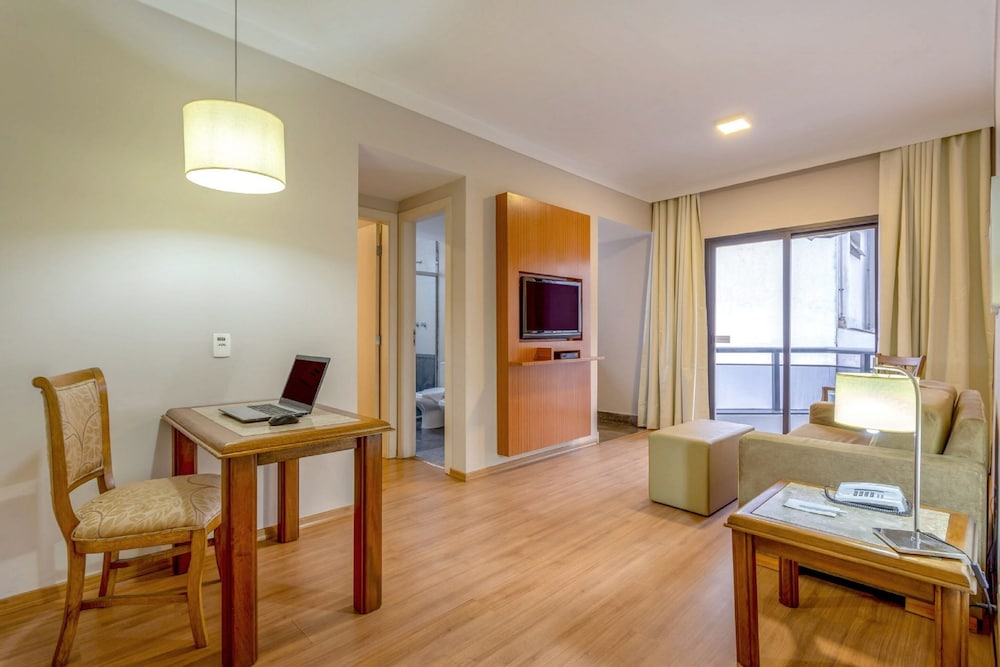 H4 Hotel Opera Jardins 36/58