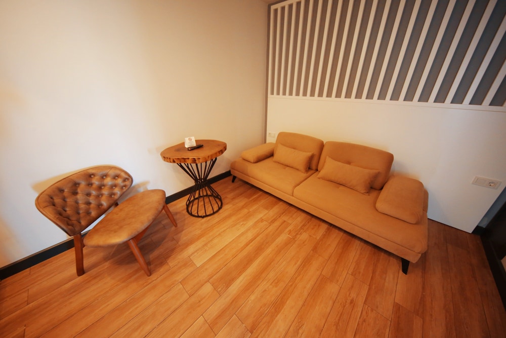 Sey Beach Hotel & Spa 30/50