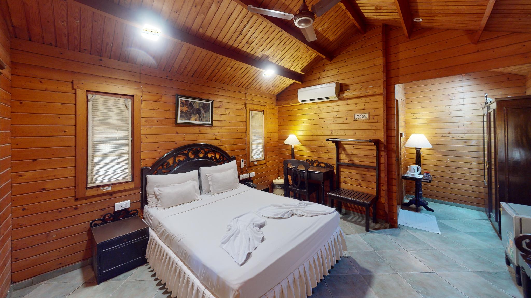 Wooden, Cottage, Suite