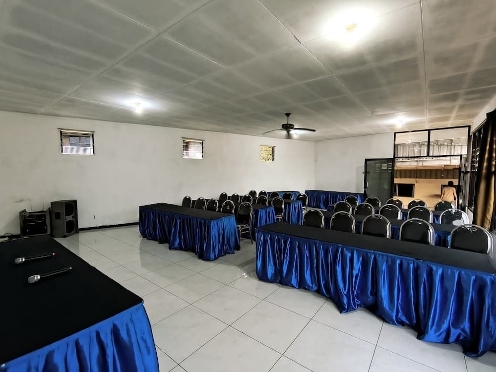 Hotel Nirwana Batu 15/23