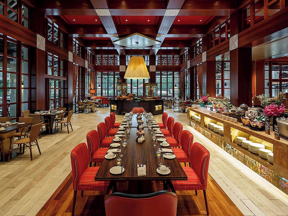 Sofitel Singapore Sentosa Resort and Spa 60/76