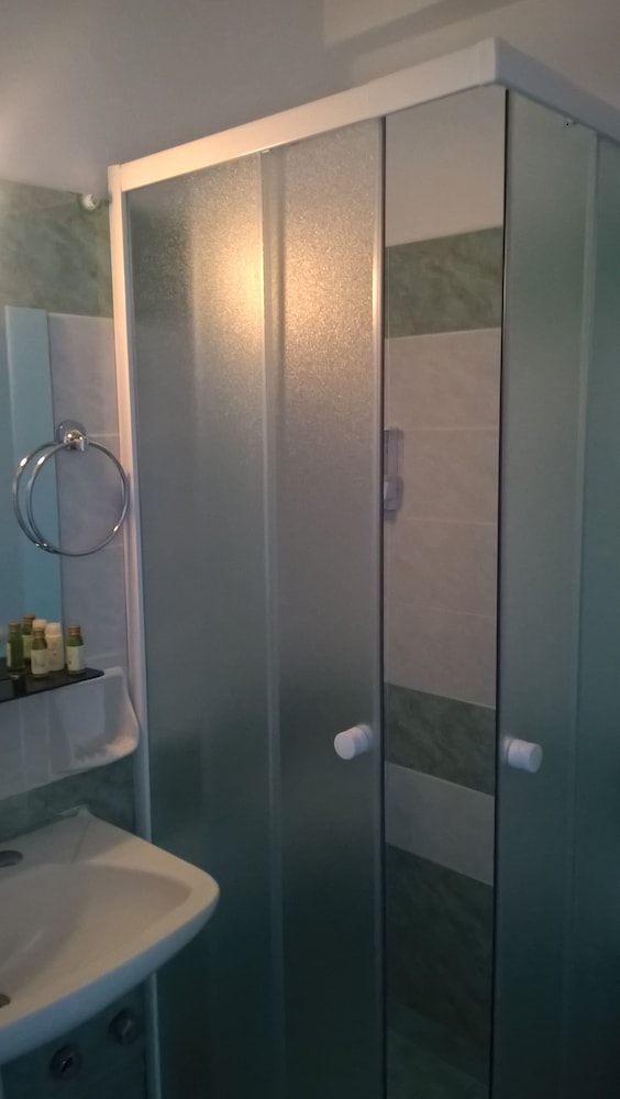 Doron Hotel Delfini 43/44