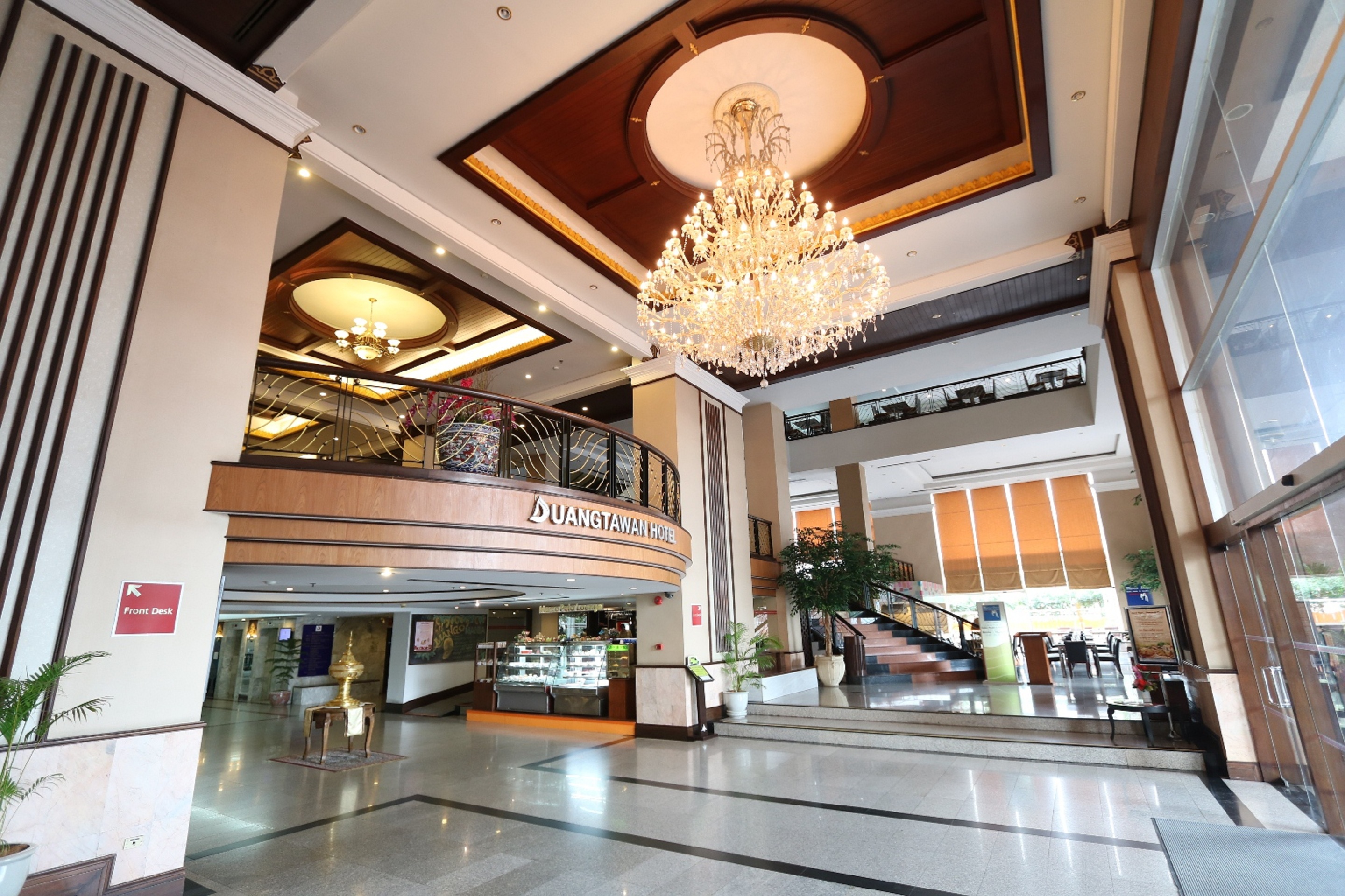 Lobby at Duangtawan Hotel Chiang Mai, CHIANG MAI