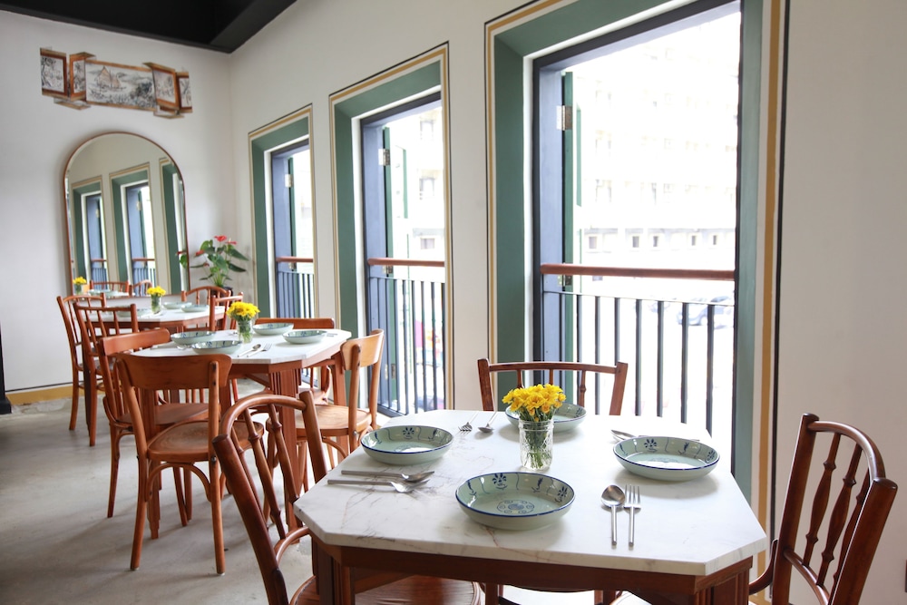 Tian Jing Hotel 56/68