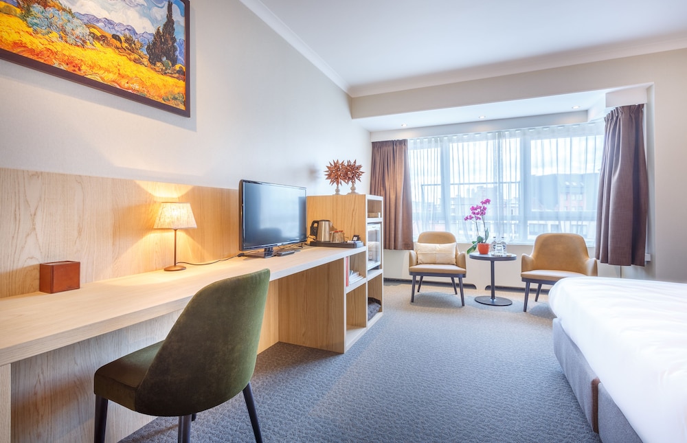 Hotel Carlton 27/53