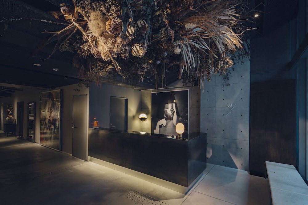 Node Hotel 7/50