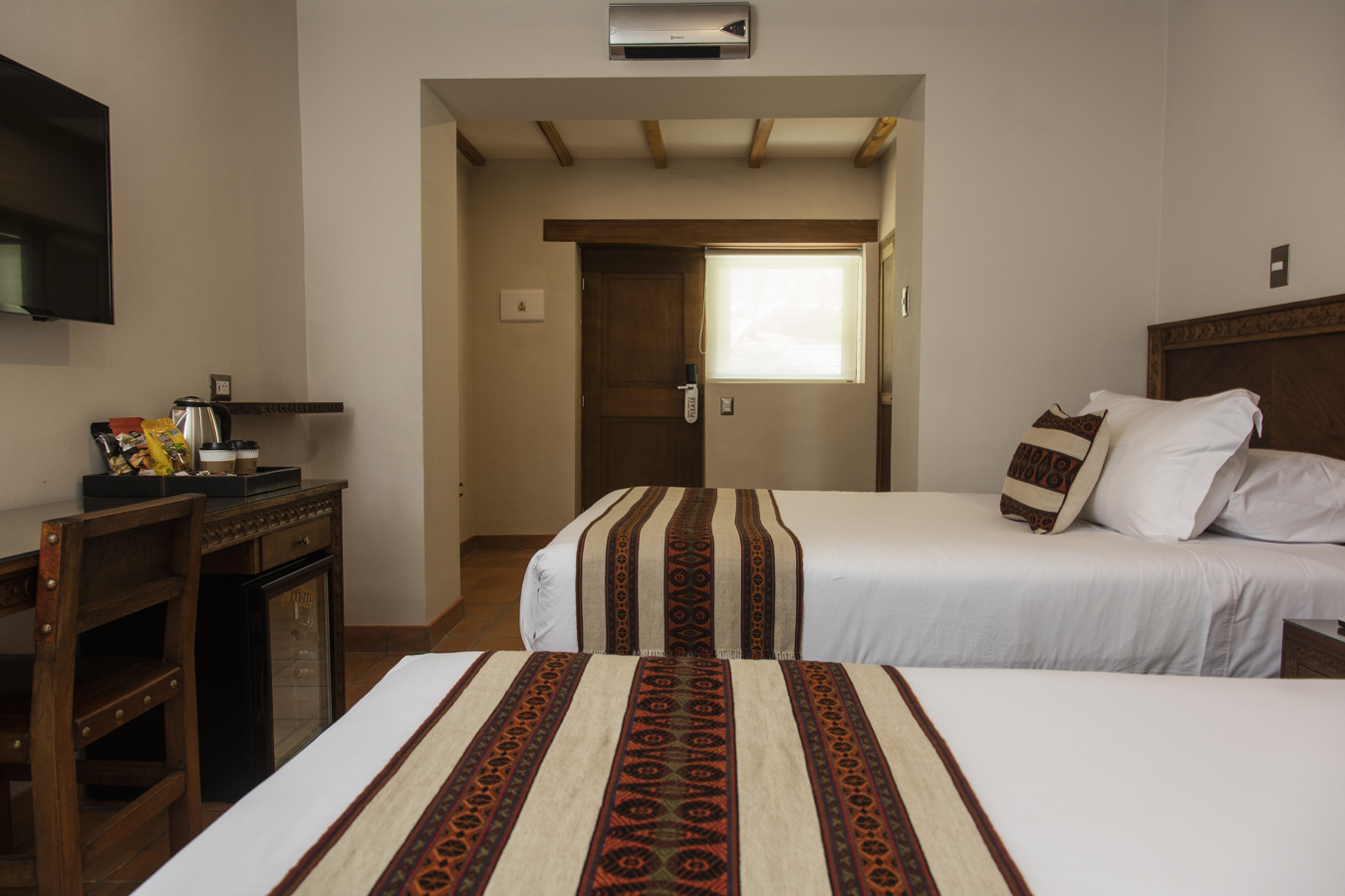 Room, Double or Twin Bed