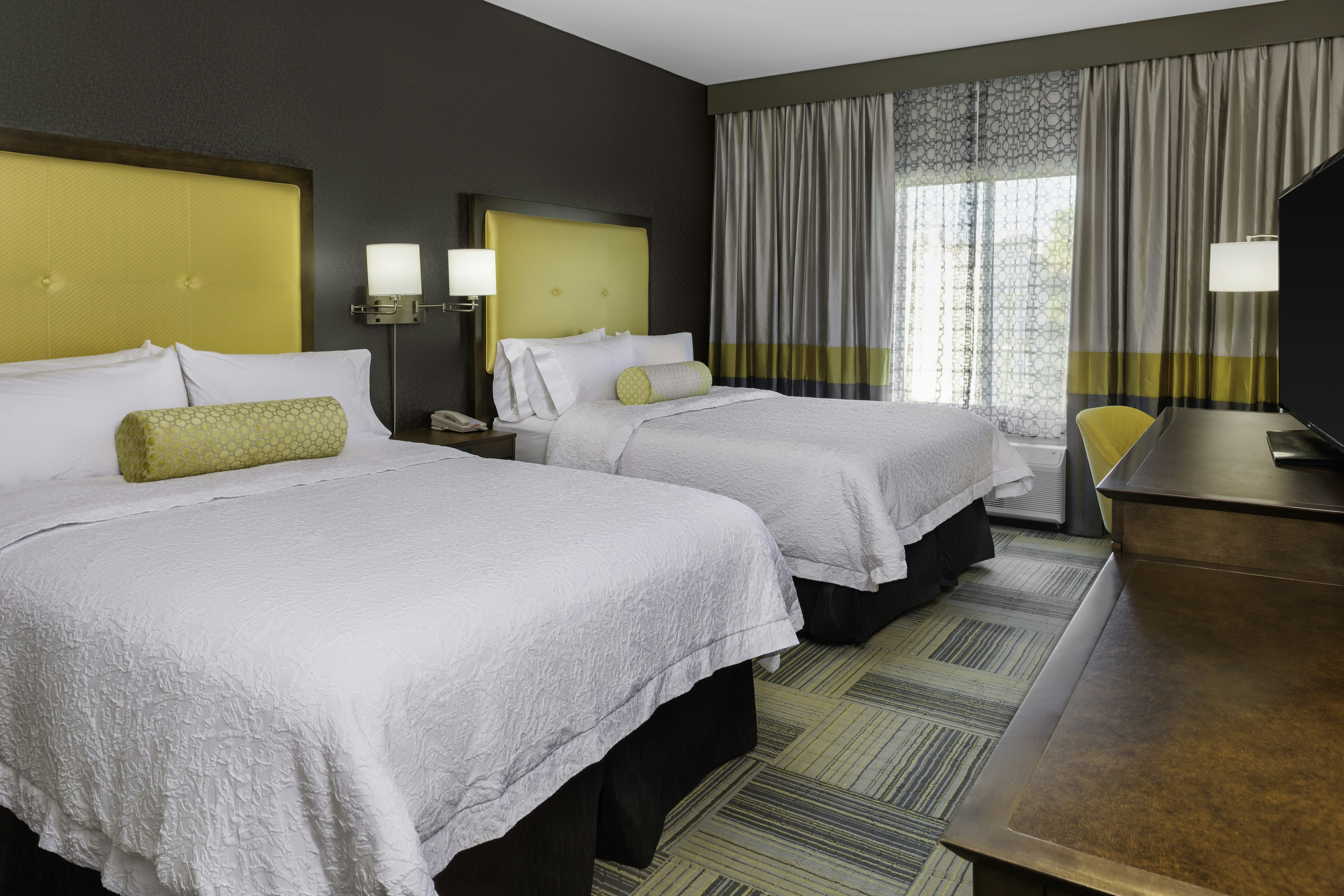 ROOM, 2 QUEEN BEDS