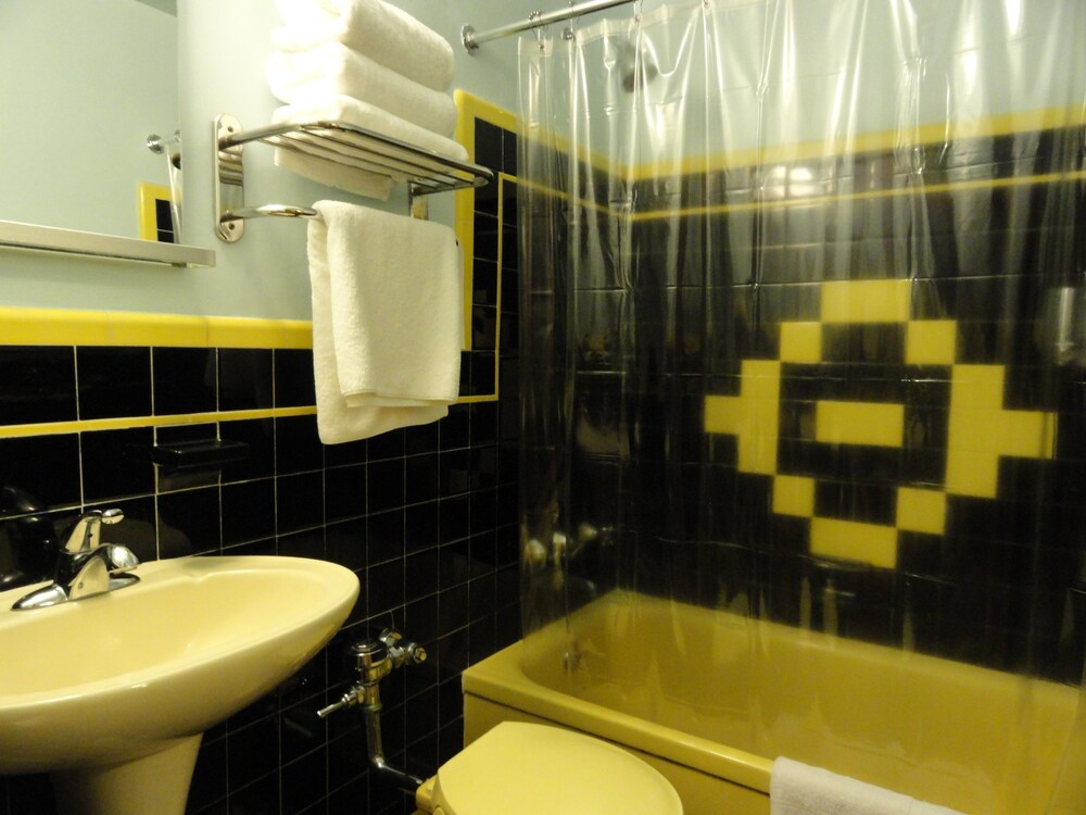 Viscay Hotel 37/40