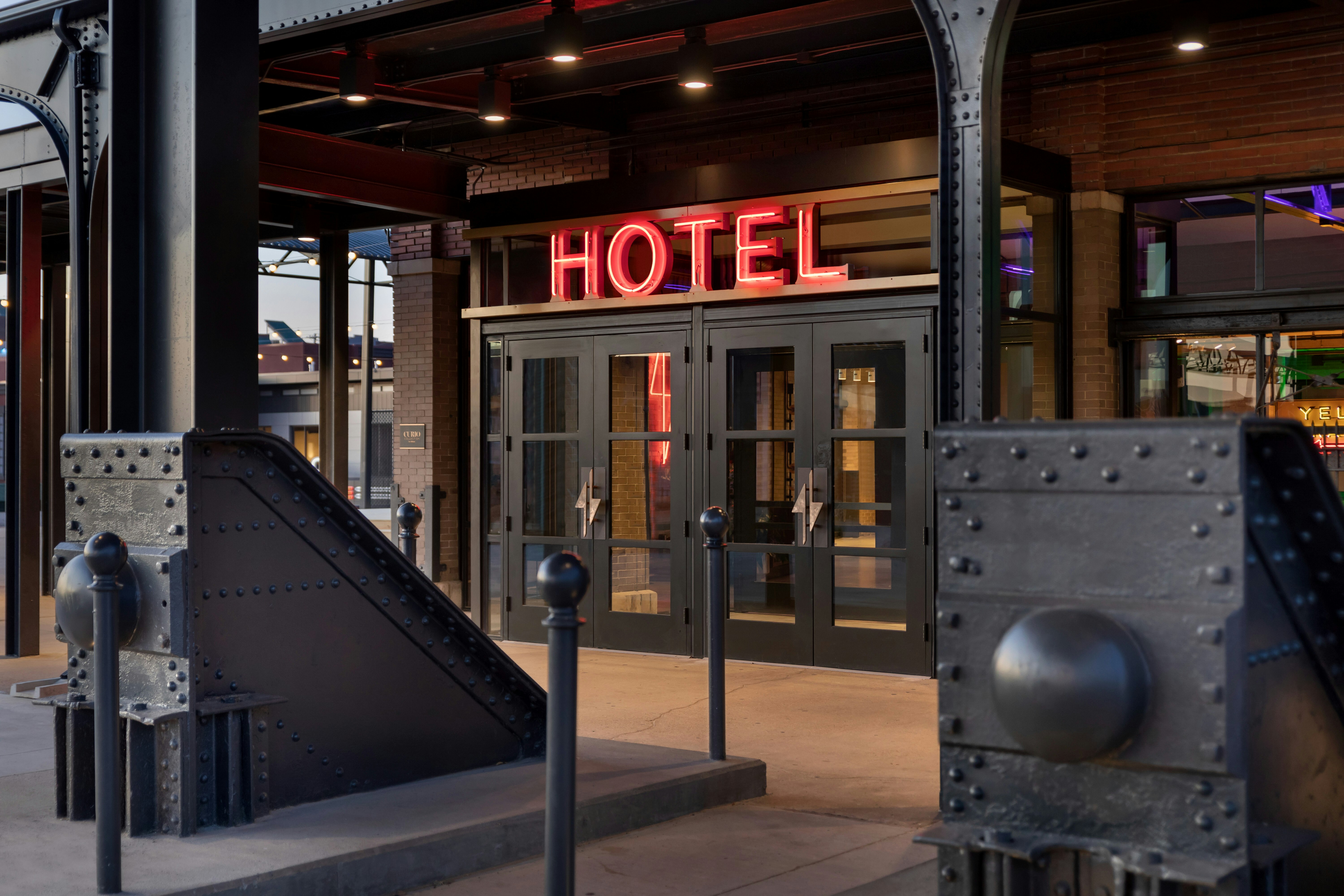 The Central Station Memphis, Curio Collection by Hilton 18/36