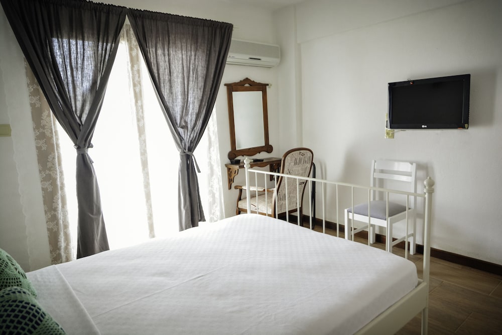 Parvaport Otel 28/48