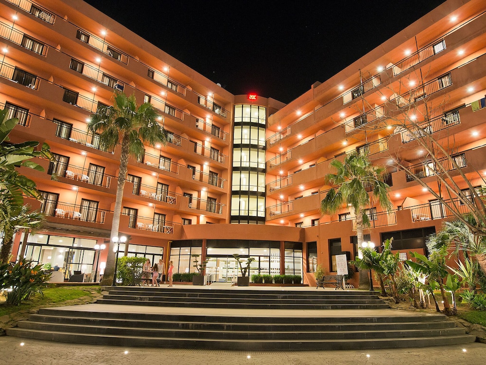 Fuengirola Beach Aparthotel in FUENGIROLA