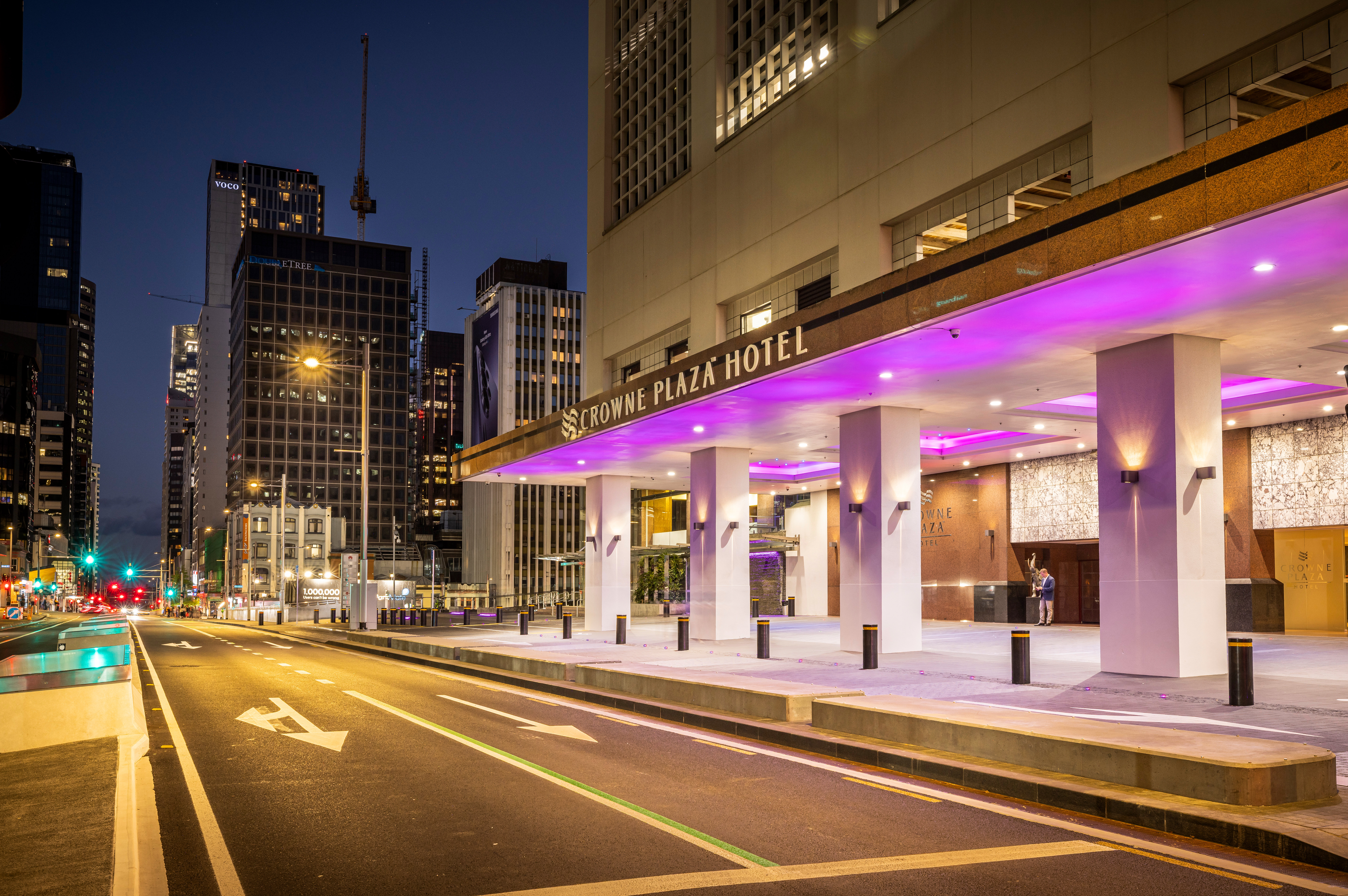 Crowne Plaza Auckland 69/77